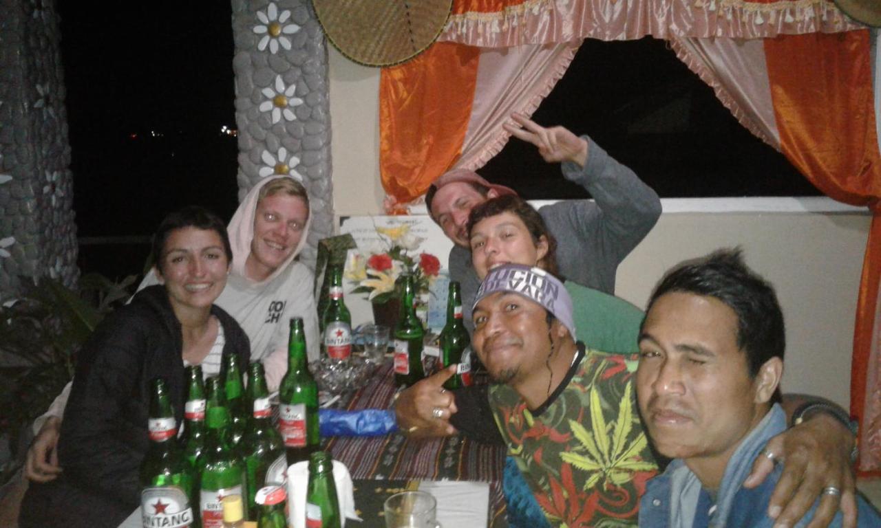 Kristian Homestay Bajawa エクステリア 写真