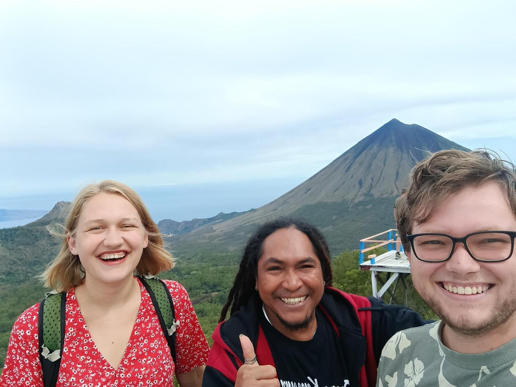 Kristian Homestay Bajawa エクステリア 写真